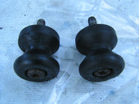 GSXR 600 K3 Paire de diabolos, ariere, PADDOCK STAND SWINGARM BOBBINS