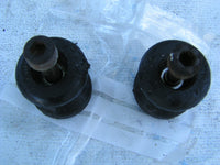 GSXR 600 K3 Paire de diabolos, ariere, PADDOCK STAND SWINGARM BOBBINS