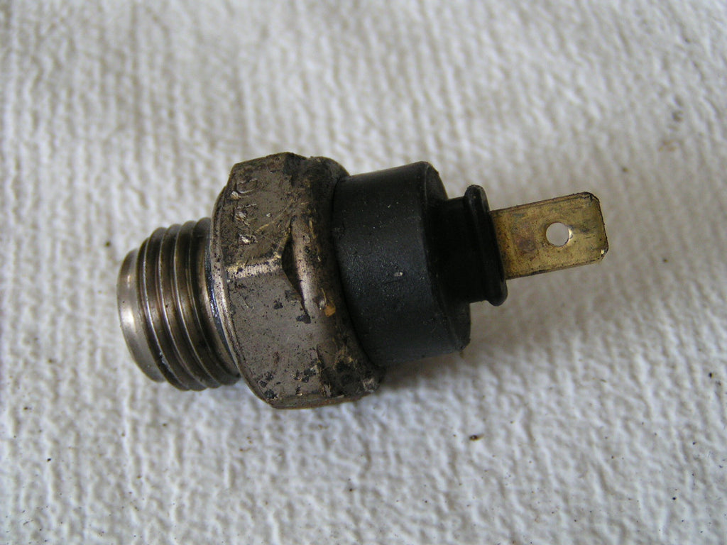 Honda CBR 600 F 4 99 00 2000  Thermostat radiateur a eau ,. RADIATOR, Kühler Was