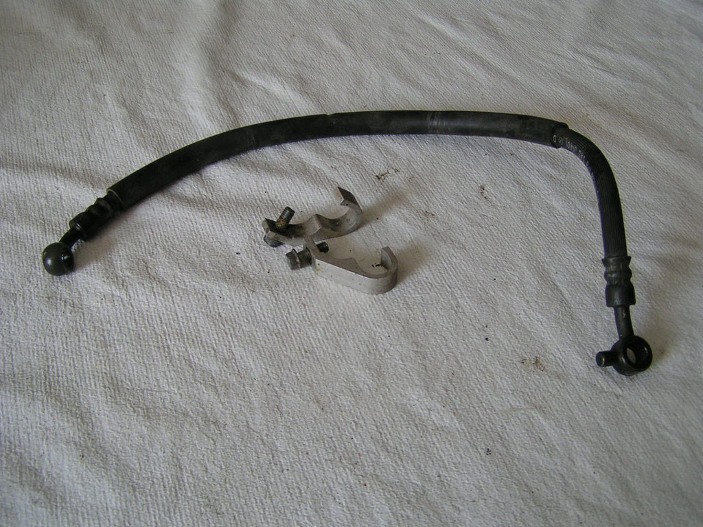 Honda CBR 600 F 4 99 00 2000  Durite de frein ariere,avec des fixations. rear BR