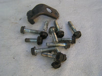 Honda CBR 600 F 4 99 00 2000  boulons de sous carter moteur. sump bolts