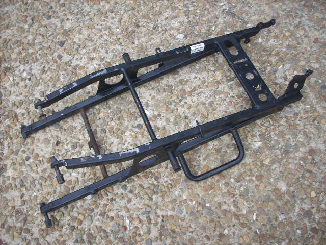 CBR1100 XX Honda Super Blackbird 2002 (97-03) Arrière bâti tubulaire BOUCLE ARRI