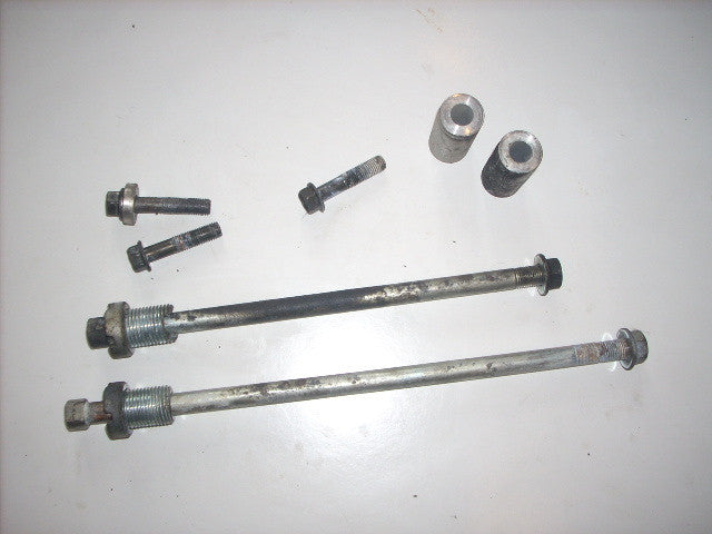 CBR1100 XX Honda Super Blackbird 2002 (97-03) vis boulons de fixation du moteur,