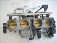 Yamaha YZF R1 2007-2008 4C8 07-08 Rampe d injecteur injection carburateur carbur