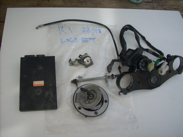 Yamaha YZF R1 2007-2008 4C8 07-08 kit serrure , avec bouchon de réservoir, serru