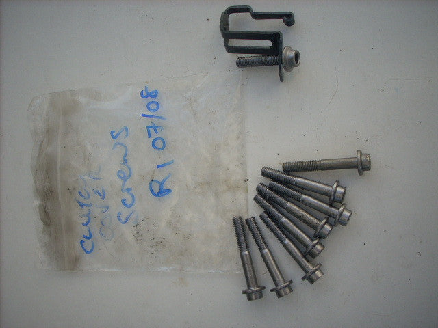 Yamaha YZF R1 2007-2008 4C8 07-08 VIS Ecrou Goujon de fixation carter d'embrayag