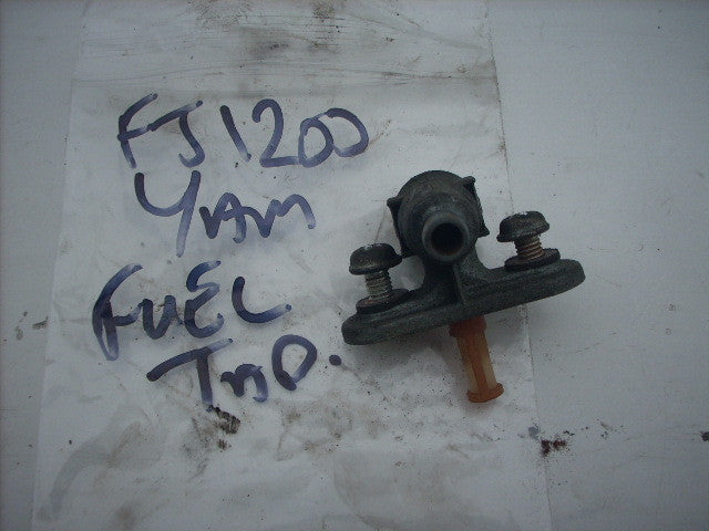 Yamaha FJ 1200 92 (91/93) 3WX robinet d'essense fuel tap PETCOCK FUEL SENDING UN