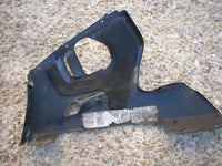 Yamaha YZF R6 5EB 99/02 carrosserie carénage CARRENAGE LATERAL droite en base R/