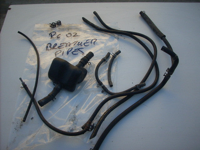 Yamaha YZF R6 5EB 99/02 Tuyau , vent pipes,