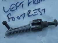 Yamaha YZF R6 5EB 99/02 repose pied AV GAUCHE, foot rest front reft , Fußrastena