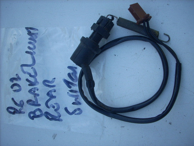 Yamaha YZF R6 5EB 99/02 Interrupteur contacteur de feu de frein arrière REAR BRA