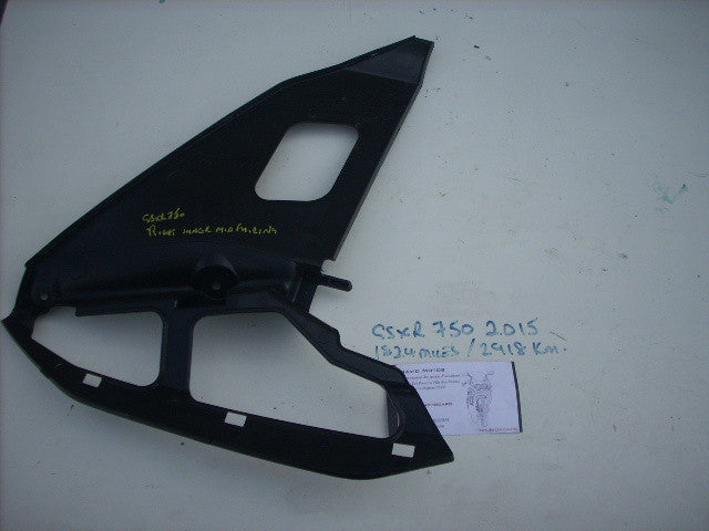 Suzuki GSXR 1000 11-15 L2-5 carrosserie carénage CARRENAGE flanc avant droite ,