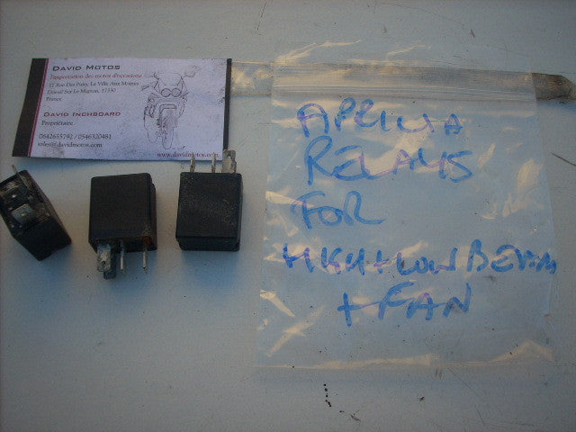 Aprilia RSV Tuono Racing 1000R mille Factory 2004 ok 03/05 Relai Relais x 3 phar