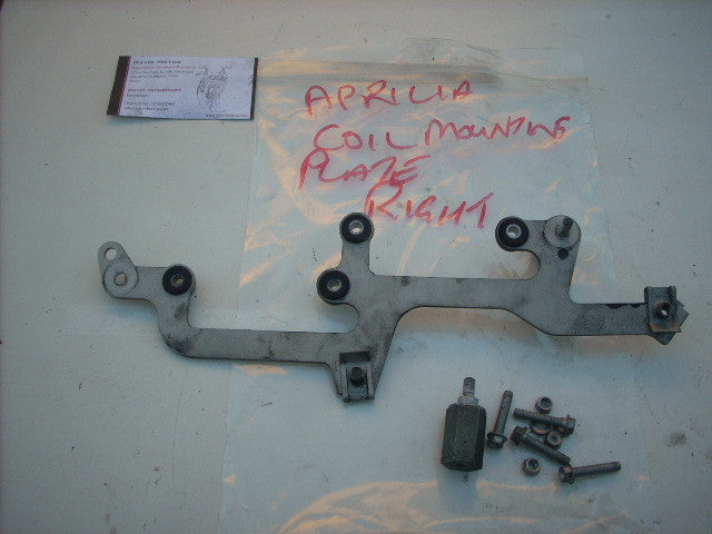 Aprilia RSV Tuono Racing 1000R mille Factory 2004 ok 03/05 suport bobine d'allum