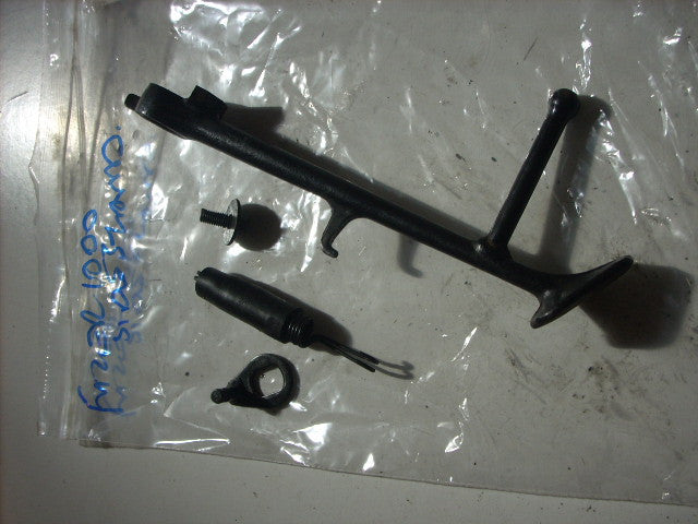 Yamaha Fazer FZS FZ 1000 2001/2005 5LV Bequilles Laterales , SIDE STAND ASSY KIC
