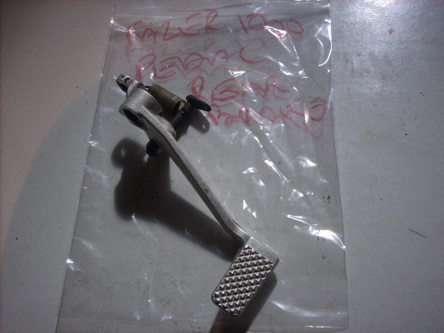 Yamaha Fazer FZS FZ 1000 2001/2005 5LV PEDALE FREIN AR , arrier, REAR BRAKE PEDA