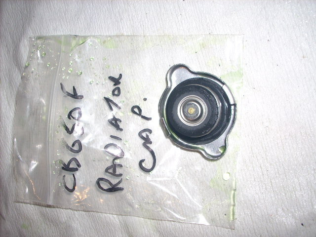 2015 Honda CB650F ABS , ok 14/15 radiateur bouchon , RADIATOR CAP, Kühler Wasser