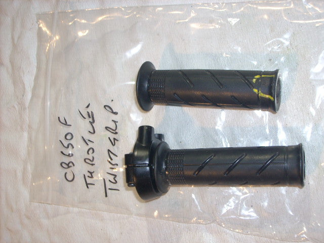 2015 Honda CB650F ABS , ok 14/15 poigné Gaz throttle, twist grip,