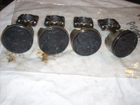Yamaha YZF R6 5EB 99/02 jeu de pistons et bielles. set of pistons and conrods.