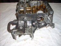 Yamaha YZF R6 5EB 99/02 ½ engine casing bas, ENGINE CASE MOTOR CASES bottom.