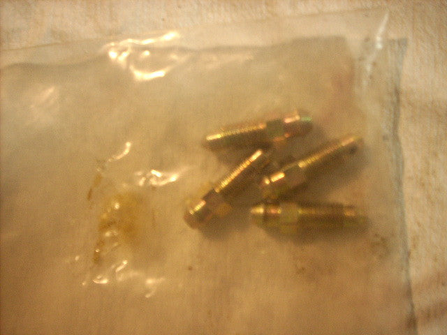 Suzuki GSX 1100 E T 1979 >1982 brake bleed niples, freins