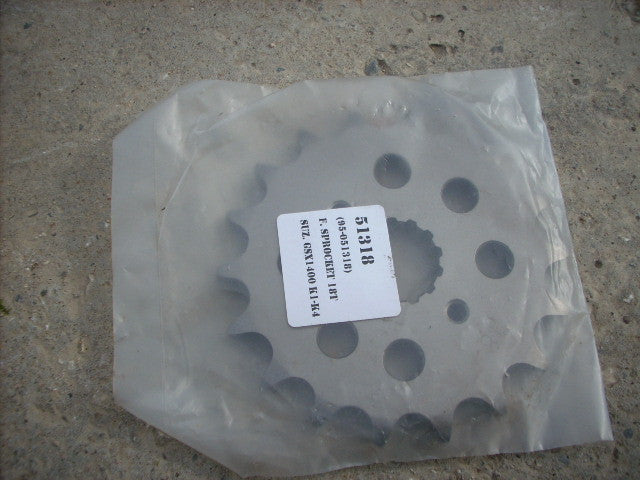 Front Sprocket, Pignon avant AV  Suzuki GSX 1400 K1/K4 new 18 teath dents 51318