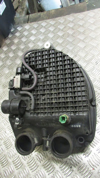 Yamaha TDM 900 2014, boîte de filtre à air ,AIR filter BOX ,