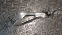 Yamaha TDM 900 2014, Platine pour repose pied gauche,,FOOT REST HANGER bracket l