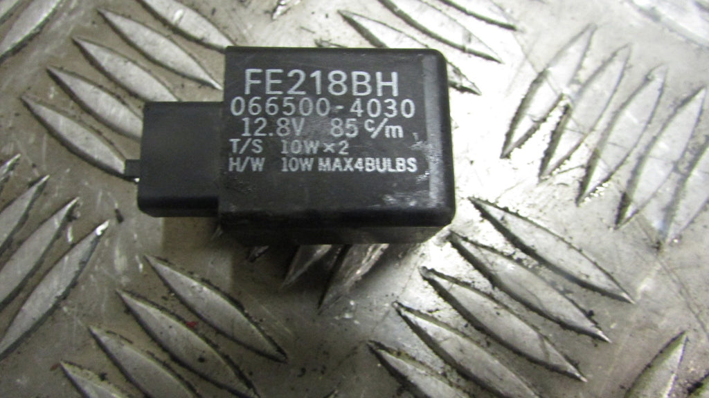 Yamaha TDM 900 2014, RELAIS clignotant ,Relay- flasher indicators