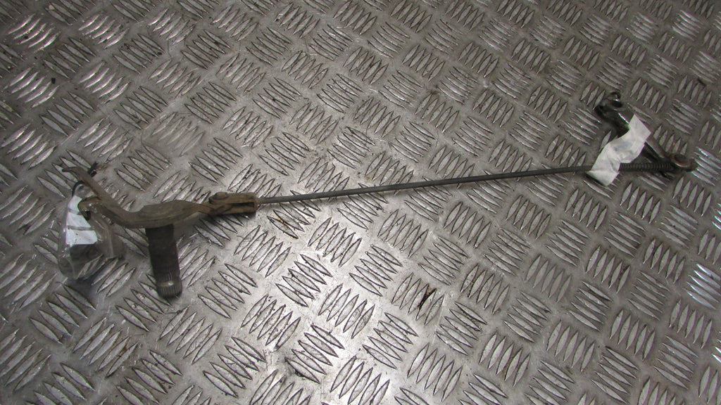 Yamaha XJ 750 11M 5G200, Seca 1983 84 Cable pour pedal de frein arriere,rear bra