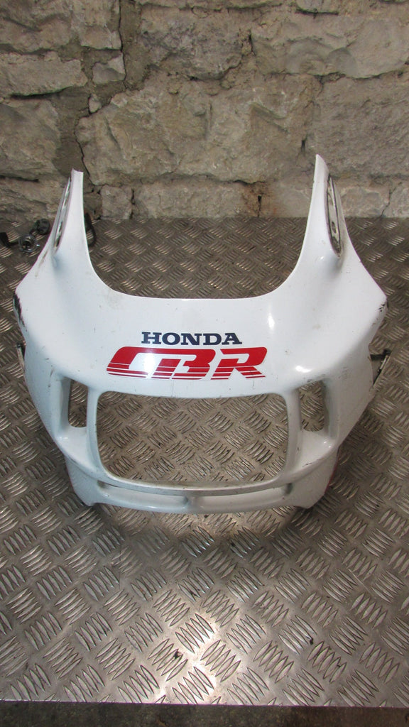 Honda CBR 1000F SC21 1987/88 Tête de fourche carénage en haut ,top fairing front