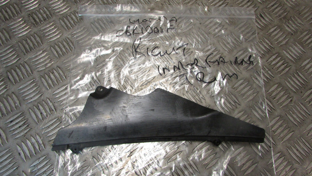 Honda CBR 1000F SC21 1987/88 carénage flanc droite interior, right fairing inner