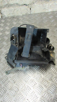 Honda CBR 1000F SC21 1987/88 carénage sous le siège porte batterie,,Fairing TRIM