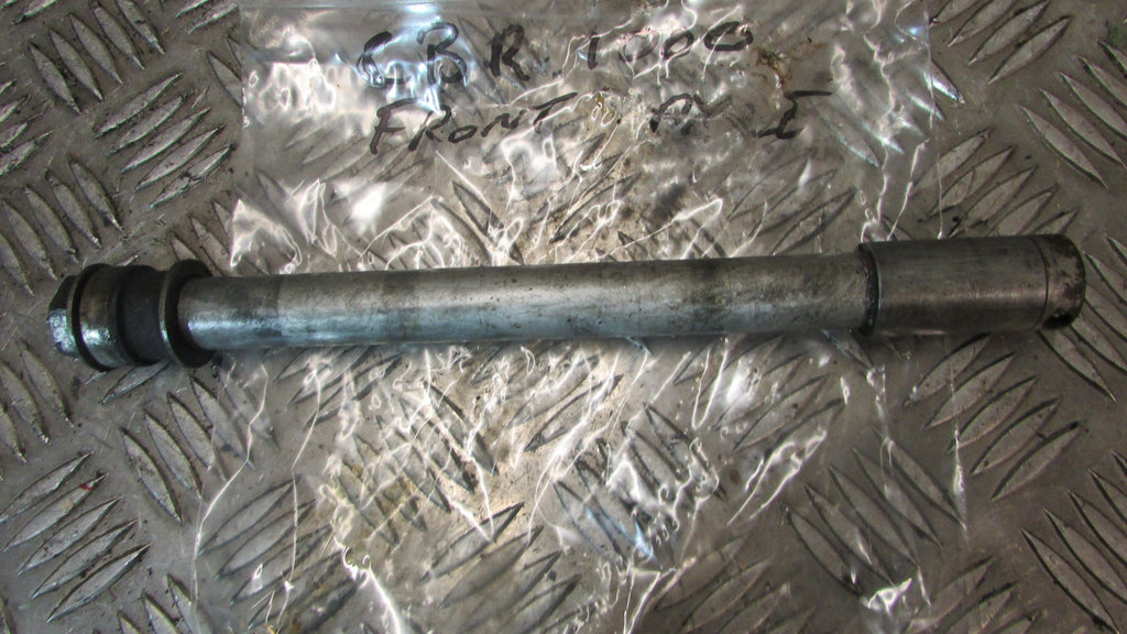 Honda CBR 1000F SC21 1987/88 axe de la rue avant,, front axle spindle FRONT WHEE