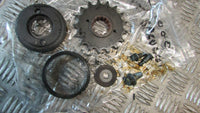 Honda CBR 1000F SC21 1987/88 pignon avant et écrou de fixation,front sprocket an