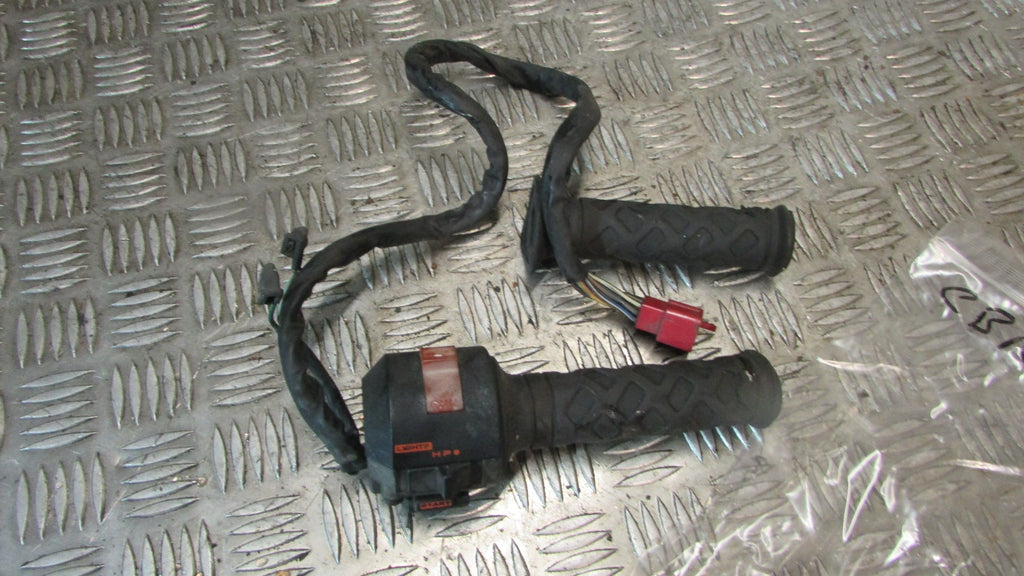 Honda CBR 1000F SC21 1987/88 COMMODO GUIDON DROITE ,commodo,HANDLEBAR SWITCHES R
