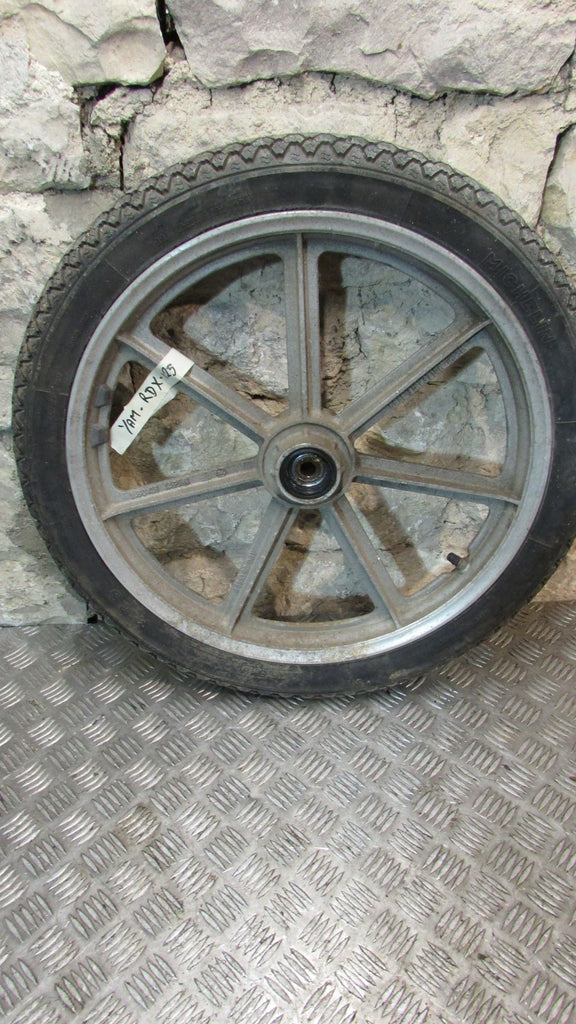 Yamaha RD X 125 1979 Jante AV avant avec pneu ,front wheel with tyre