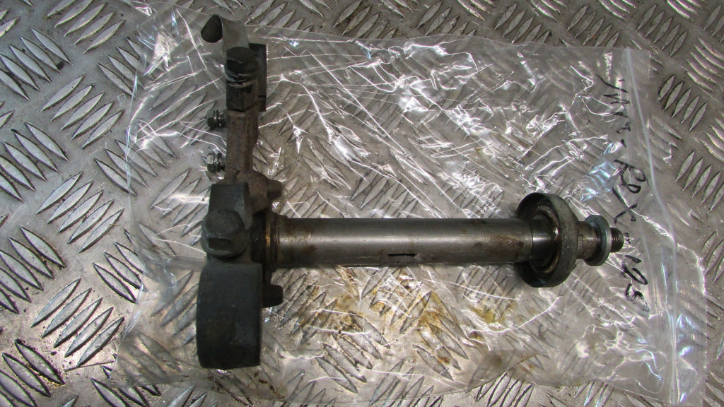 Yamaha RD X 125 1979 T de Fourche inferior,BOTTOM YOKE CLAMP