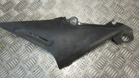 Yamaha XJ 600 Diversion 4BR carénage cache coque gauche sous le siege et reservo