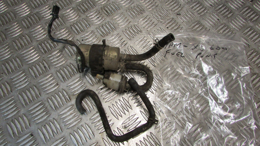 Yamaha XJ 600 Diversion 4BR Pompe à essence ,FUEL PUMP petrol