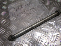 Yamaha YBR 125 2010>2016 Injection,Axe de rue arrier,,rear wheel axle, spindle,