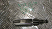Yamaha XJR 1200 4PU repose pied AV GAUCHE,, foot rest front left ,