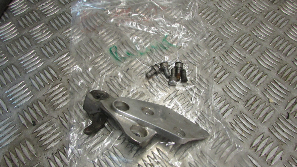 Yamaha XJR 1200 4PU Platine pour repose pied droit AV avant,FOOT REST HANGER rig