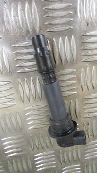 Triumph ST Sprint 1050, 05>10 ,bobine d'allumage,ignition coil spark plug connec