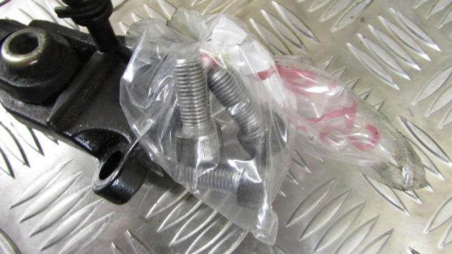 Triumph ST Sprint 1050, 05>10 ,Bequilles Laterales ,,SIDE STAND ASSY KICK PROP,