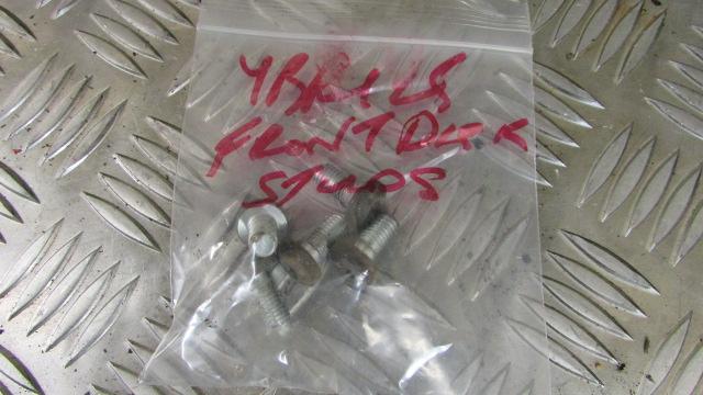 Yamaha YBR 125 2011, 2010>17 ,vis pour disque de frein avant , front disc studs