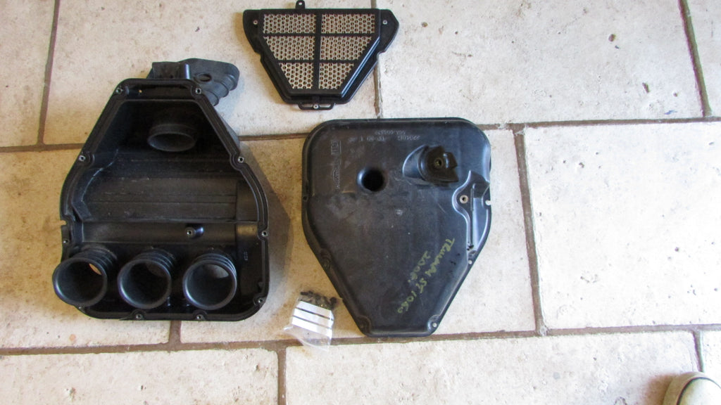 Triumph ST Sprint 1050, 05>10 ,boîte de filtre à air ,AIR filter BOX ,
