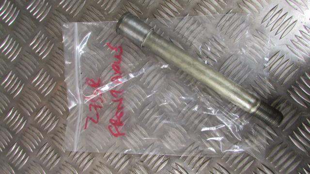 KAWASAKI Z750R, ZR750NBF,2011(OK 08/17)axe de la rue avant,, front axle spindle