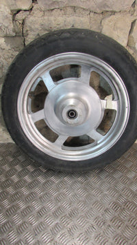 Hyosung GV 125 Aquila MF51 Jante AV avant avec pneu   ,front wheel with  tyre