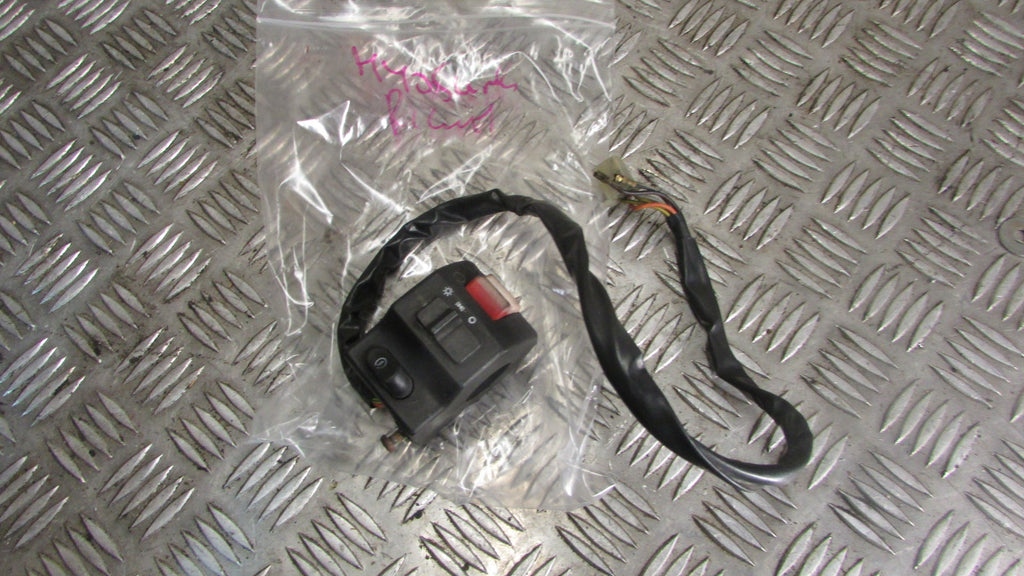 Hyosung GV 125 Aquila MF51 COMODO GUIDON DROITE ,commodo,HANDLEBAR SWITCHES RIGH